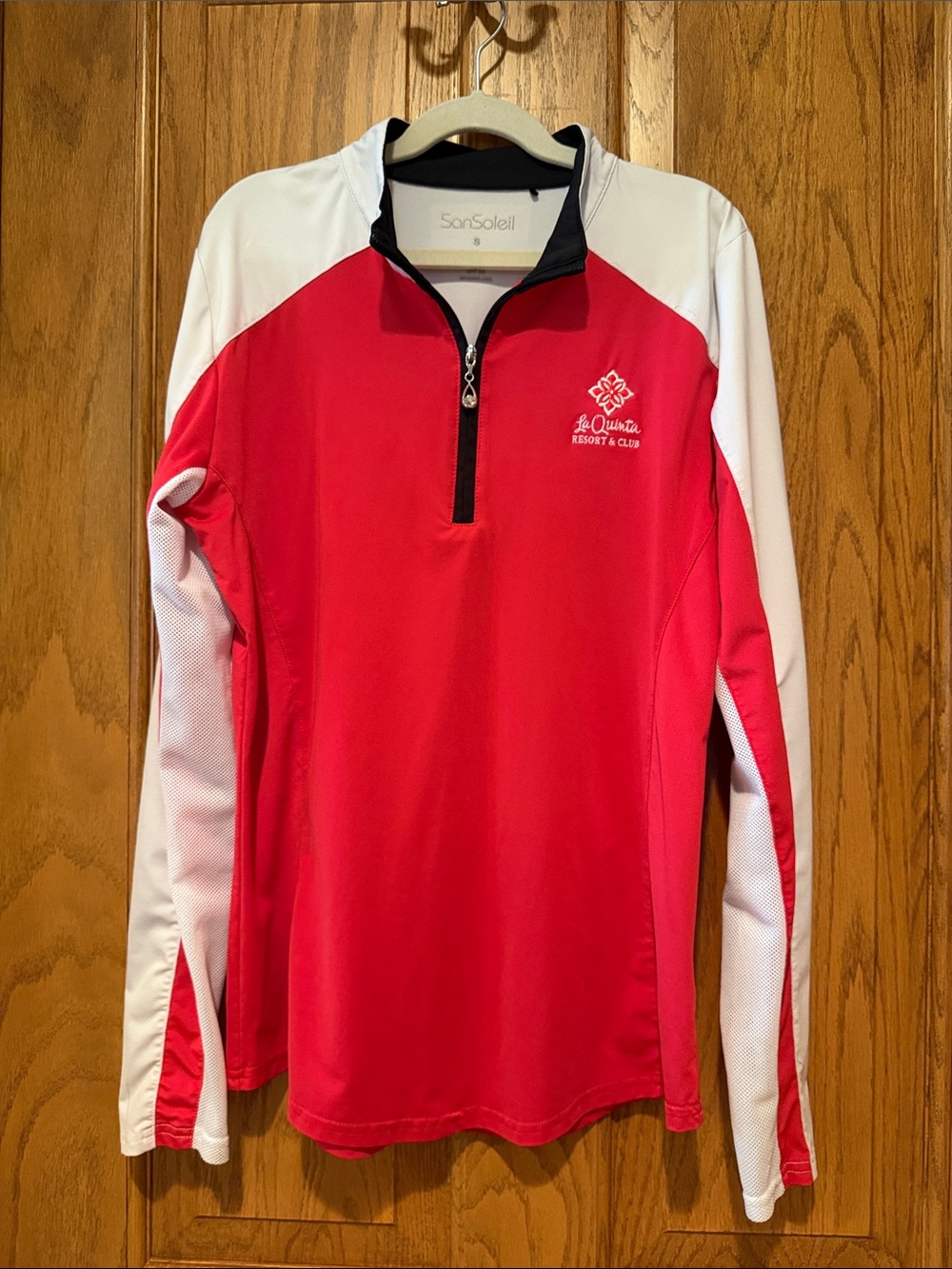 SanSoleil Women's Red and White Long Sleeve Quarter Zip